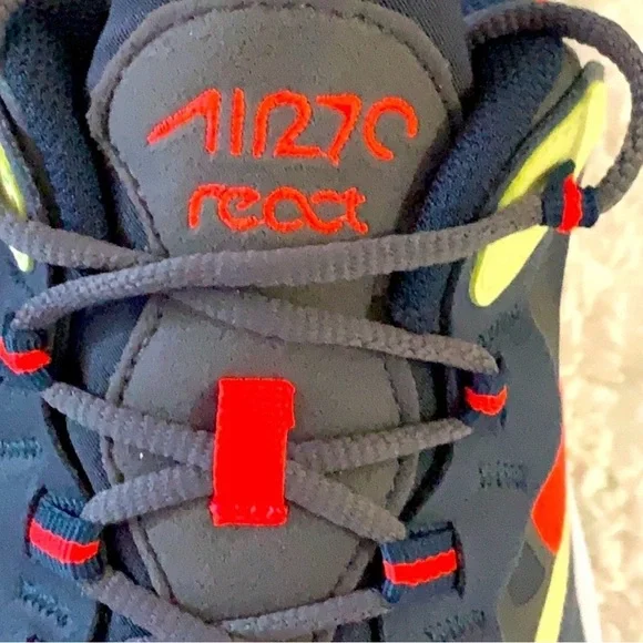 Nike Air Max React 270 7Youth/Womens 8.5 - Picture 7 of 15